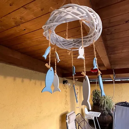 A Cà; Gialla Villanova d'Albenga