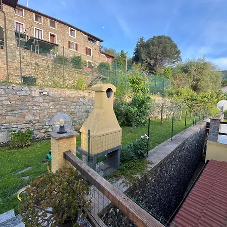 Apartamento A Ca; Gialla